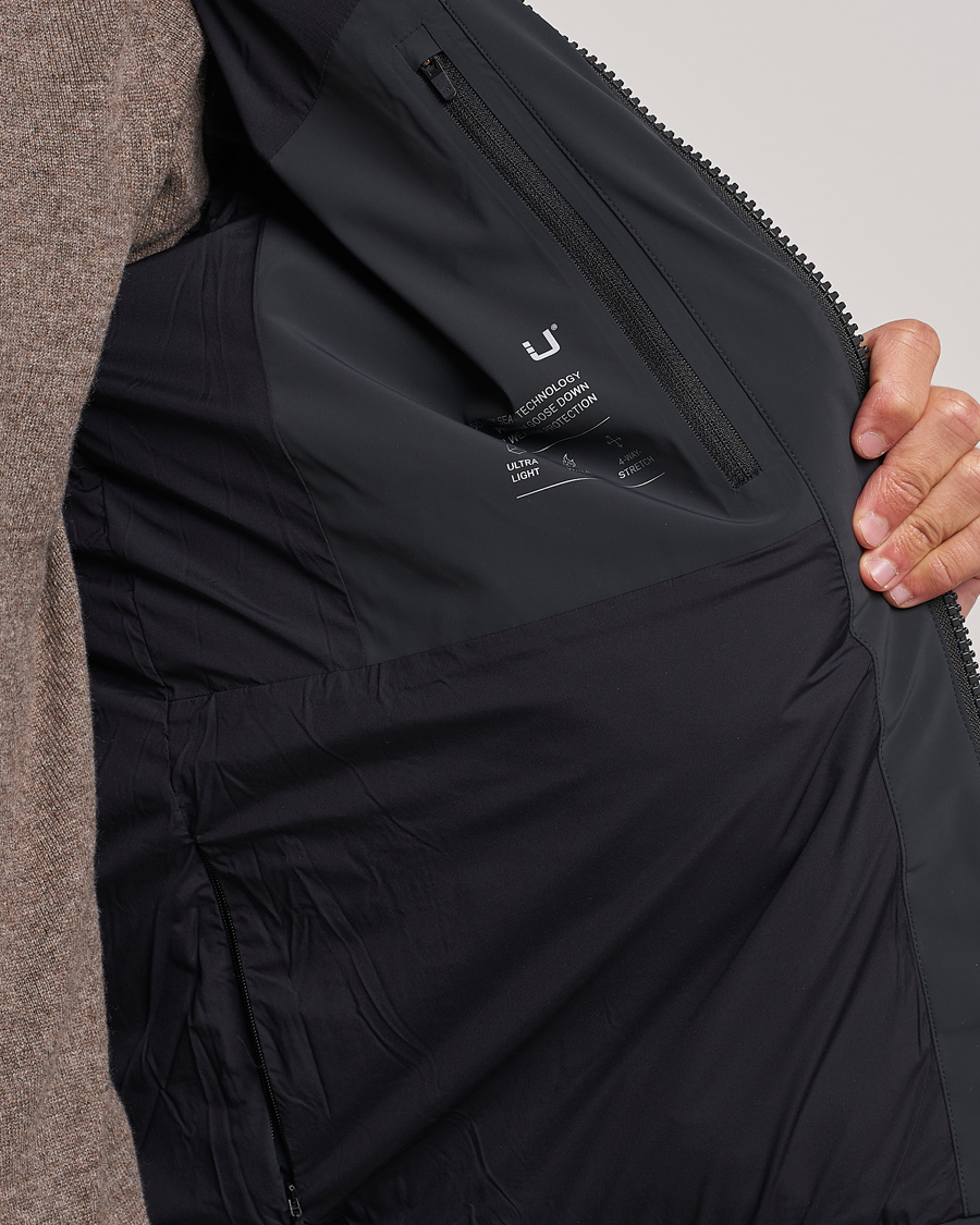 Uomini | Giacche | UBR | Typhoon Padded Hood Jacket Night Olive
