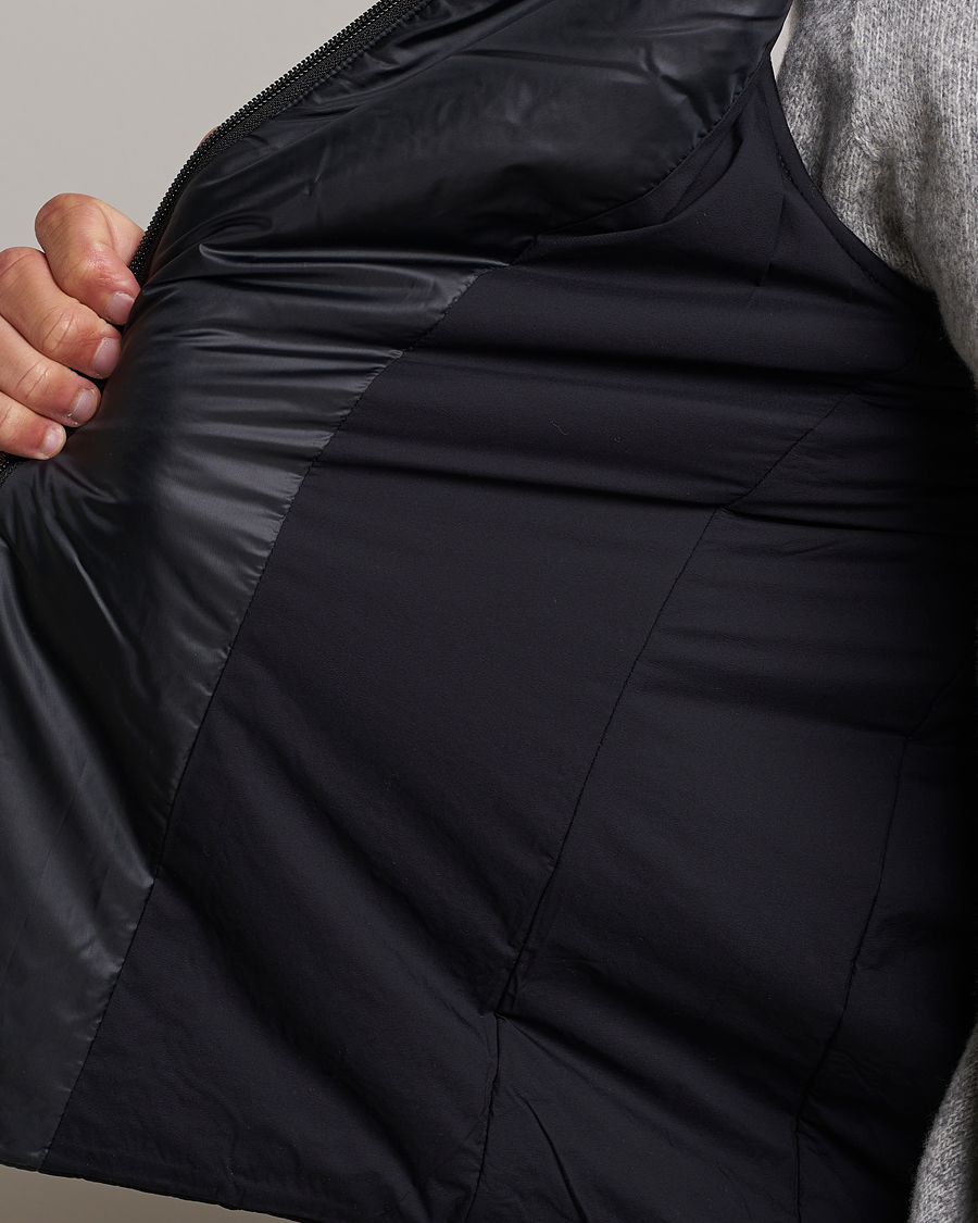 Uomini | Gilet | UBR | Raptor Lightweight Vest Black Storm