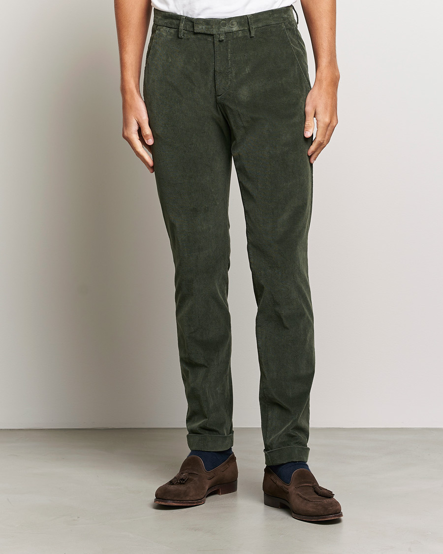 Uomini | Pantaloni | Briglia 1949 | Slim Fit Corduroy Trousers Dark Green