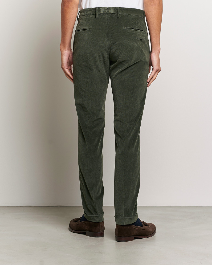 Uomini | Pantaloni | Briglia 1949 | Slim Fit Corduroy Trousers Dark Green