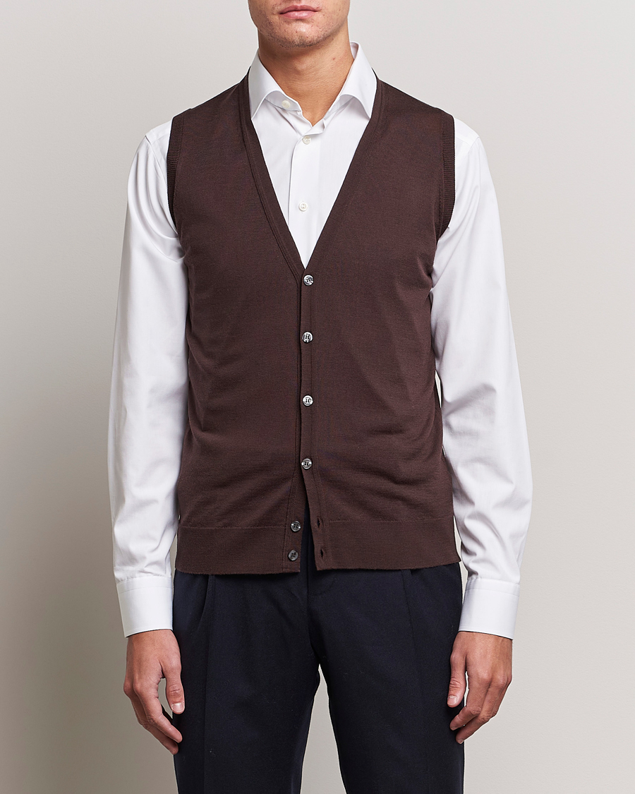 Uomini | Maglieria | John Smedley | Huntswood Slim Fit Waistcoat Truffle Brown