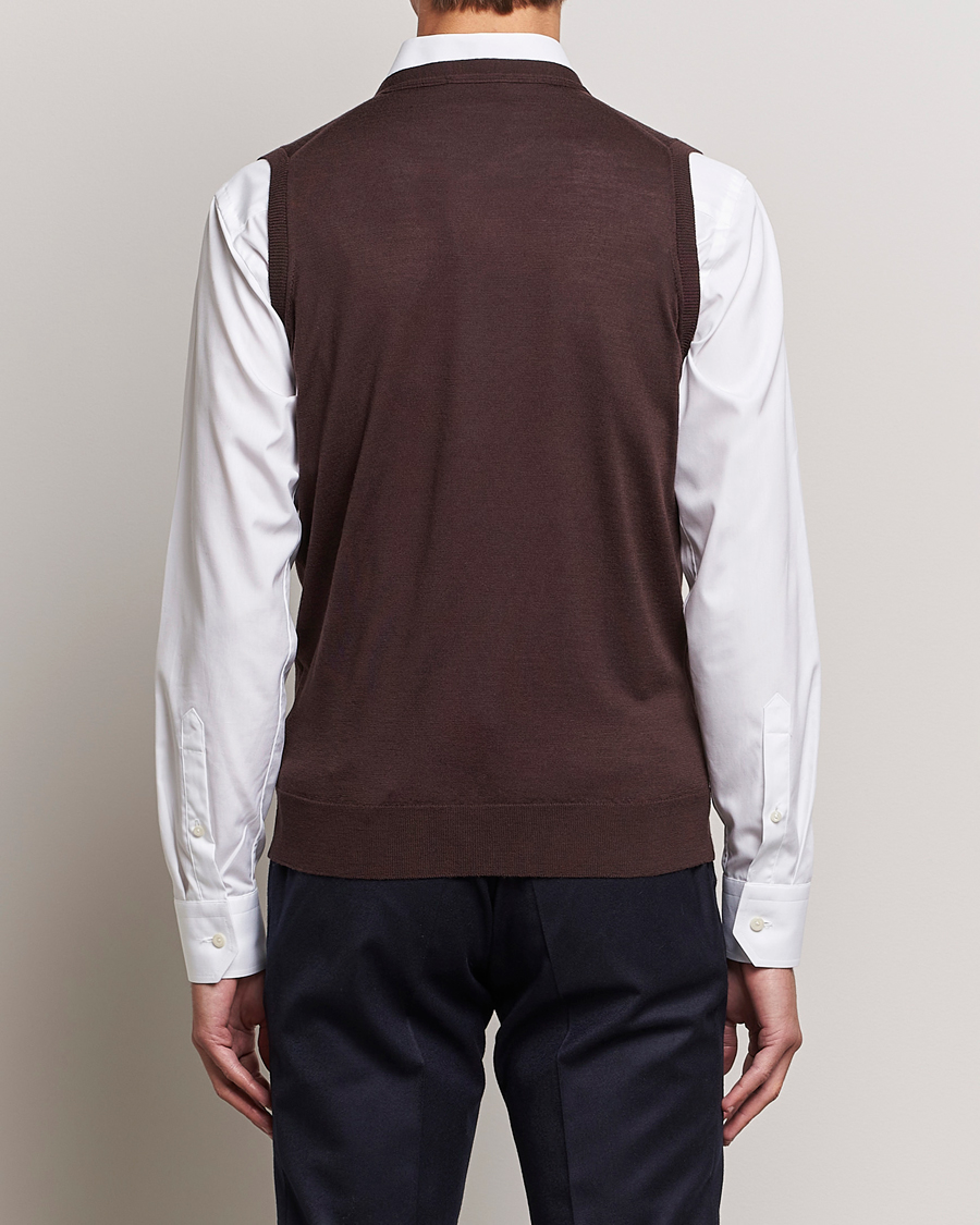 Uomini | Maglieria | John Smedley | Huntswood Slim Fit Waistcoat Truffle Brown