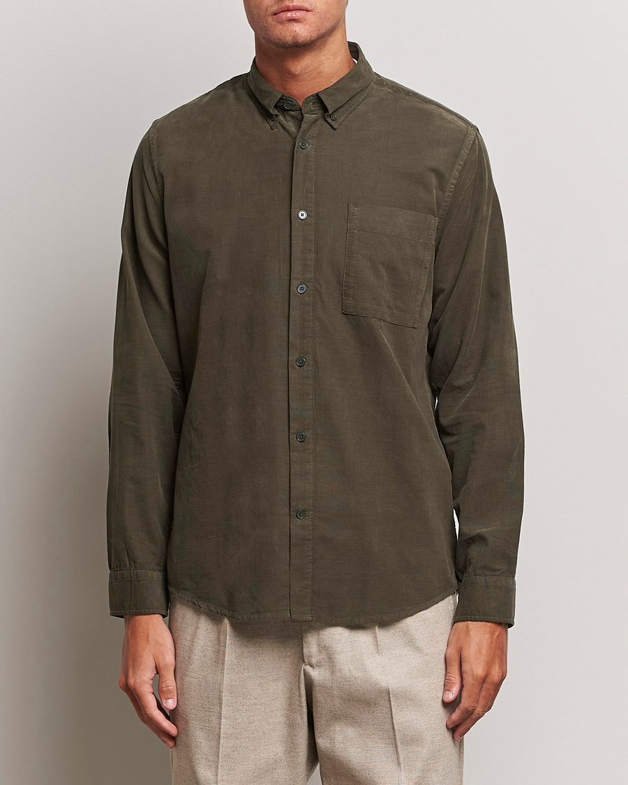 Uomini | Camicie | NN07 | Arne Baby Cord Shirt Dark Army