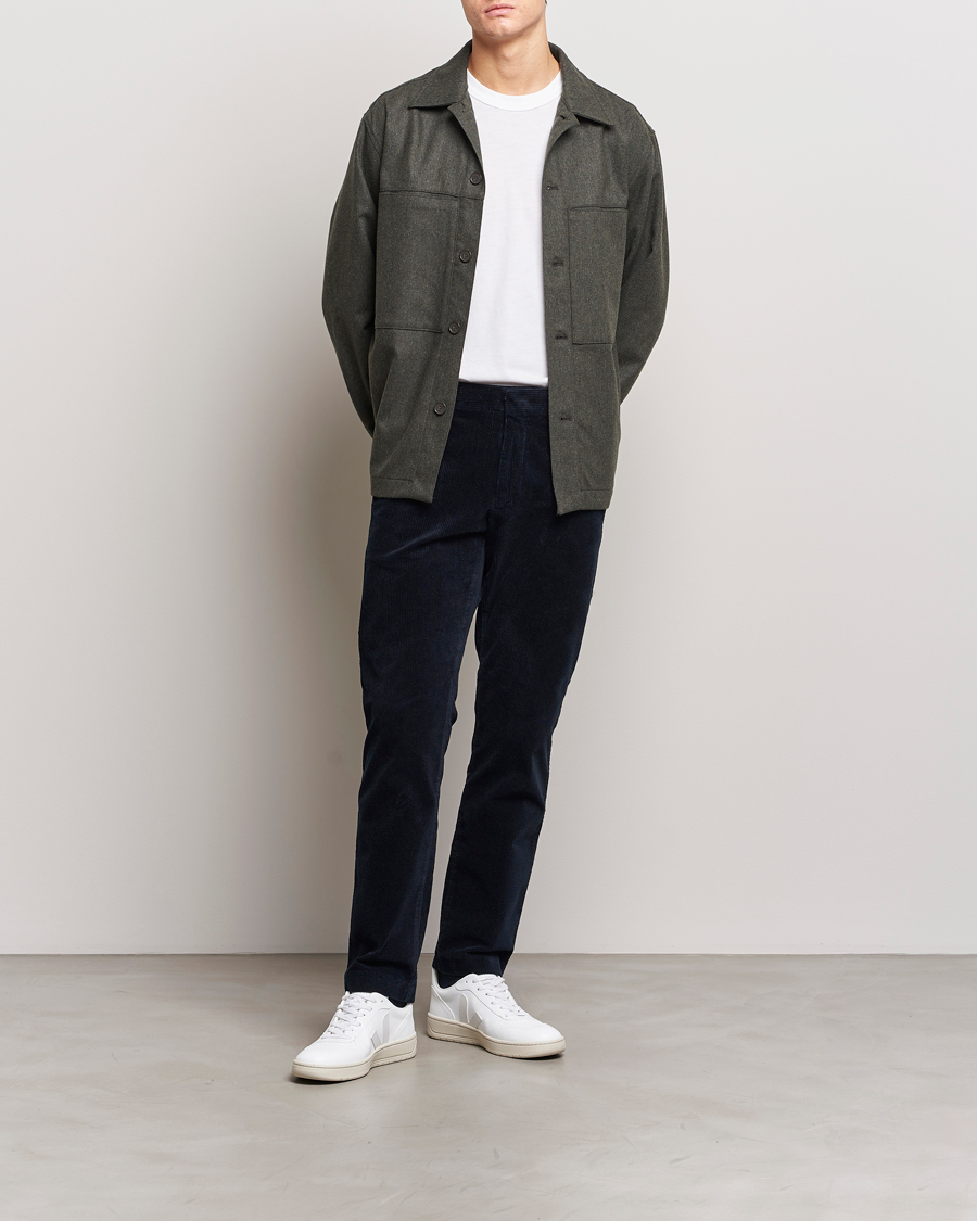 Uomini | Pantaloni | NN07 | Theo Regular Fit Corduroy Chinos Navy Blue