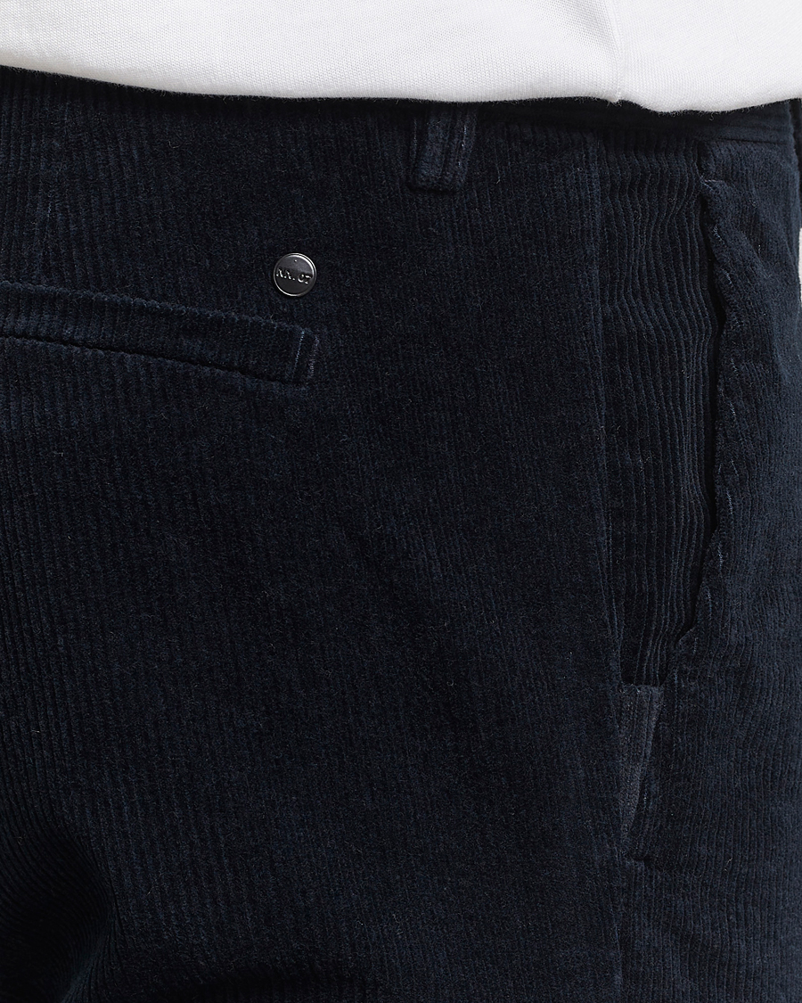 Uomini | Pantaloni | NN07 | Theo Regular Fit Corduroy Chinos Navy Blue