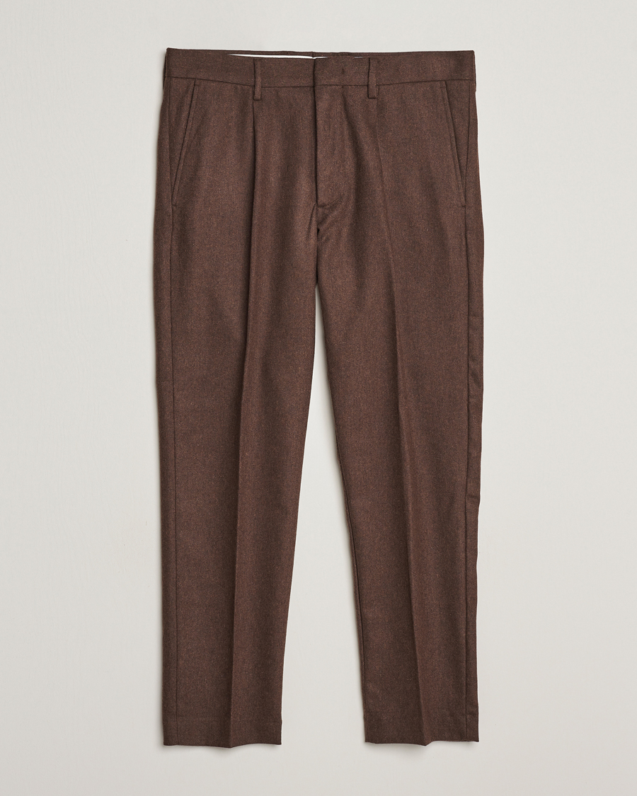 Uomini | Pantaloni | NN07 | Bill Brushed Flannel Pleated Trousers Demitasse Brown