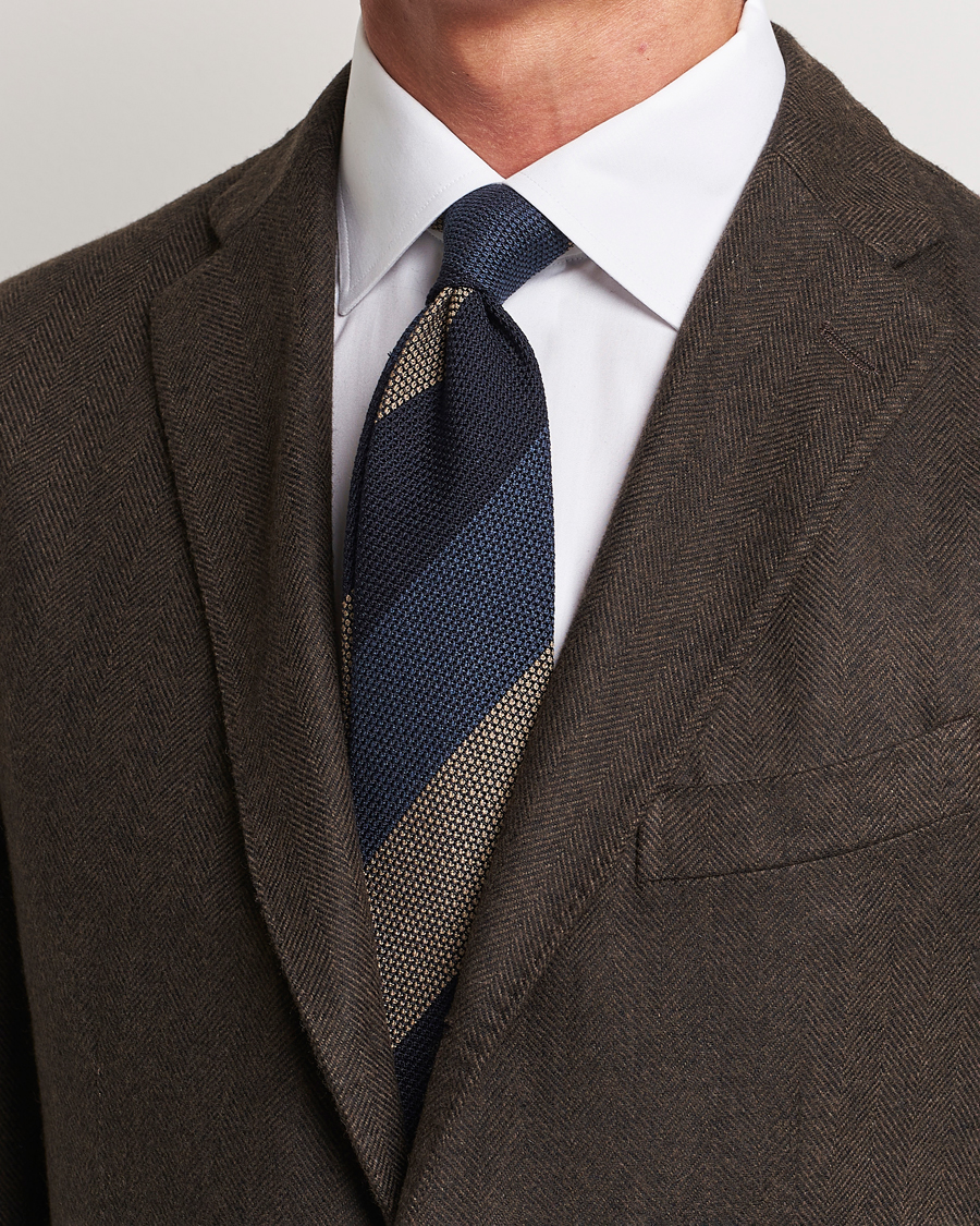 Uomini | Amanda Christensen Silk Grenadine 8cm Block Striped Tie Navy/Blue/Beige | Amanda Christensen | Silk Grenadine 8cm Block Striped Tie Navy/Blue/Beige