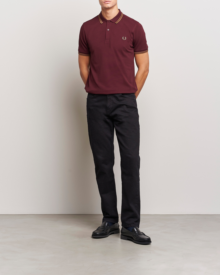 Uomini | Polo | Fred Perry | Twin Tipped Polo Shirt Oxblood