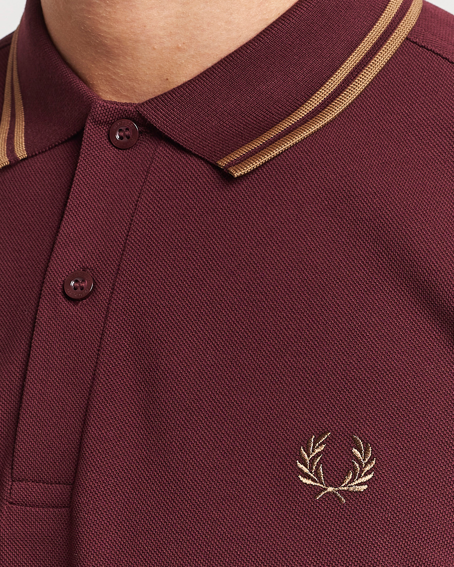 Uomini | Polo | Fred Perry | Twin Tipped Polo Shirt Oxblood