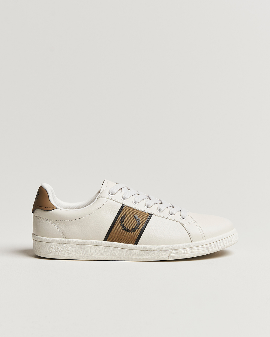 Uomini | Fred Perry B721 Leather Sneaker White/Porcelin Black | Fred Perry | B721 Leather Sneaker White/Porcelin Black