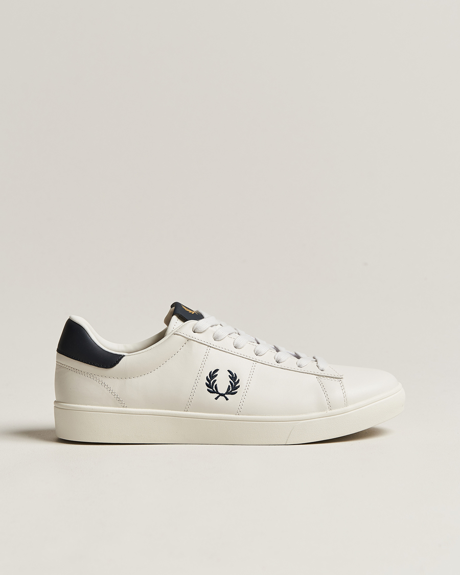 Uomini | Sneakers | Fred Perry | Spencer Leather Sneakers Porcelain/Navy