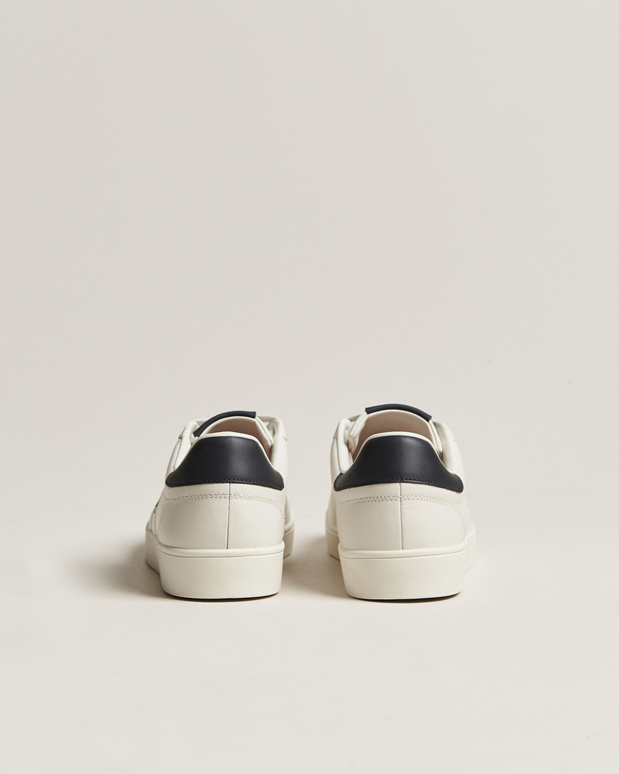 Uomini | Sneakers | Fred Perry | Spencer Leather Sneakers Porcelain/Navy
