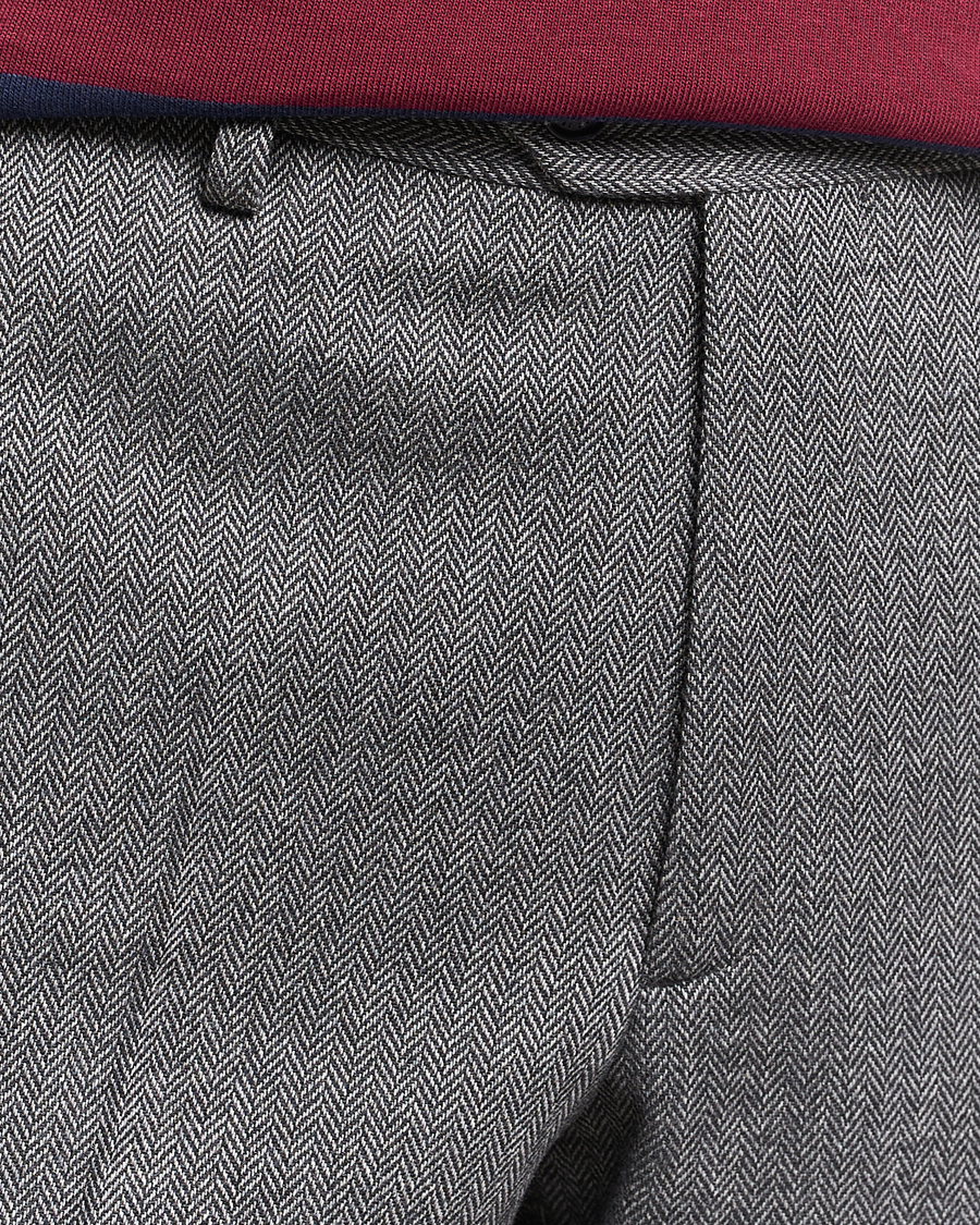 Uomini | Pantaloni | Gant | Tapered Herringbone Wool Pants Black