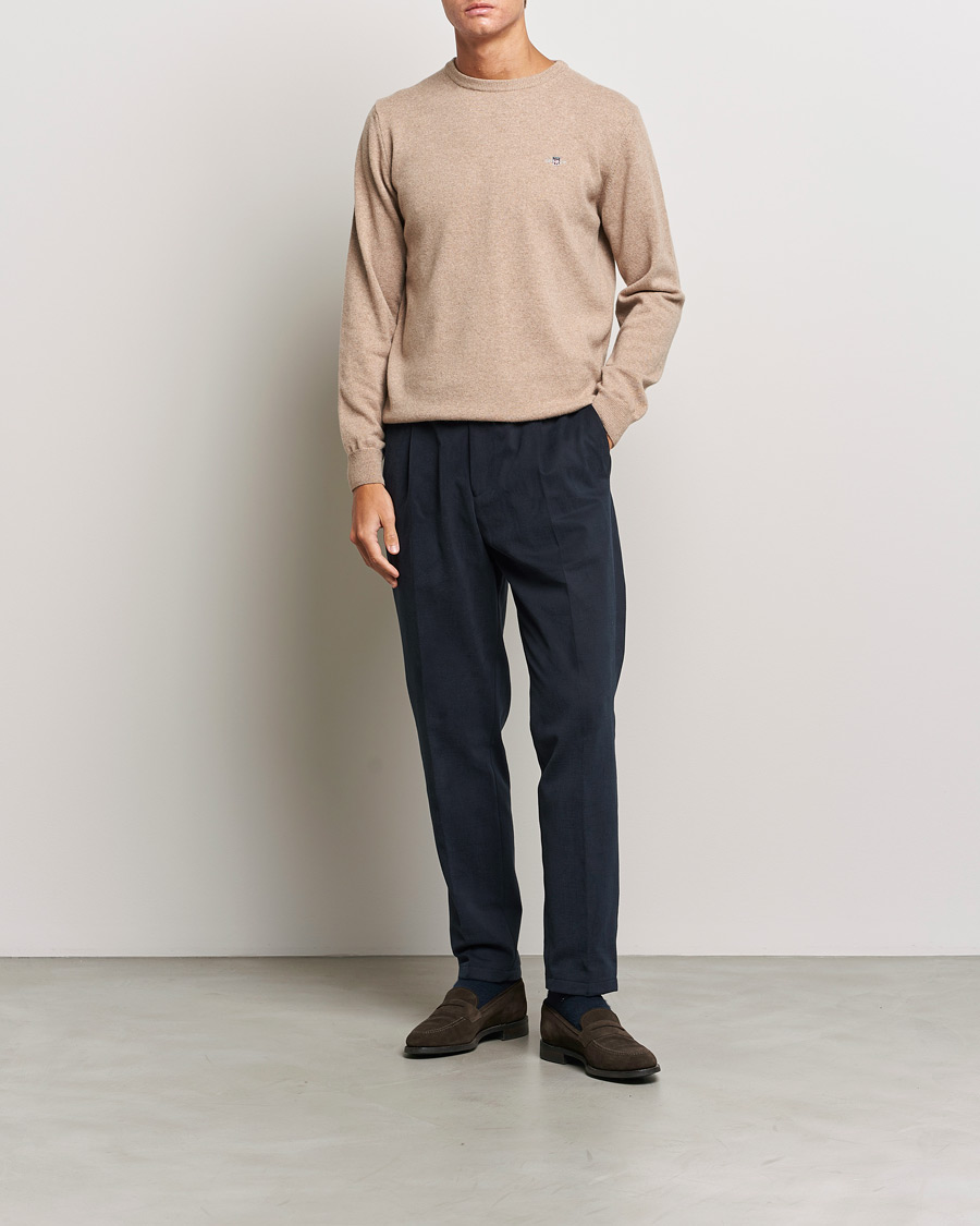 Uomini | Maglieria | GANT | Lambswool Crew Neck Pullover Dark Sand