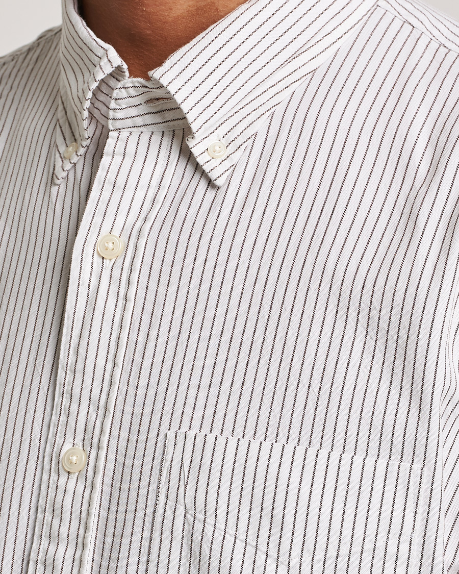 Uomini | Camicie | GANT | Regular Fit Archive Oxford Striped Shirt Eggshell