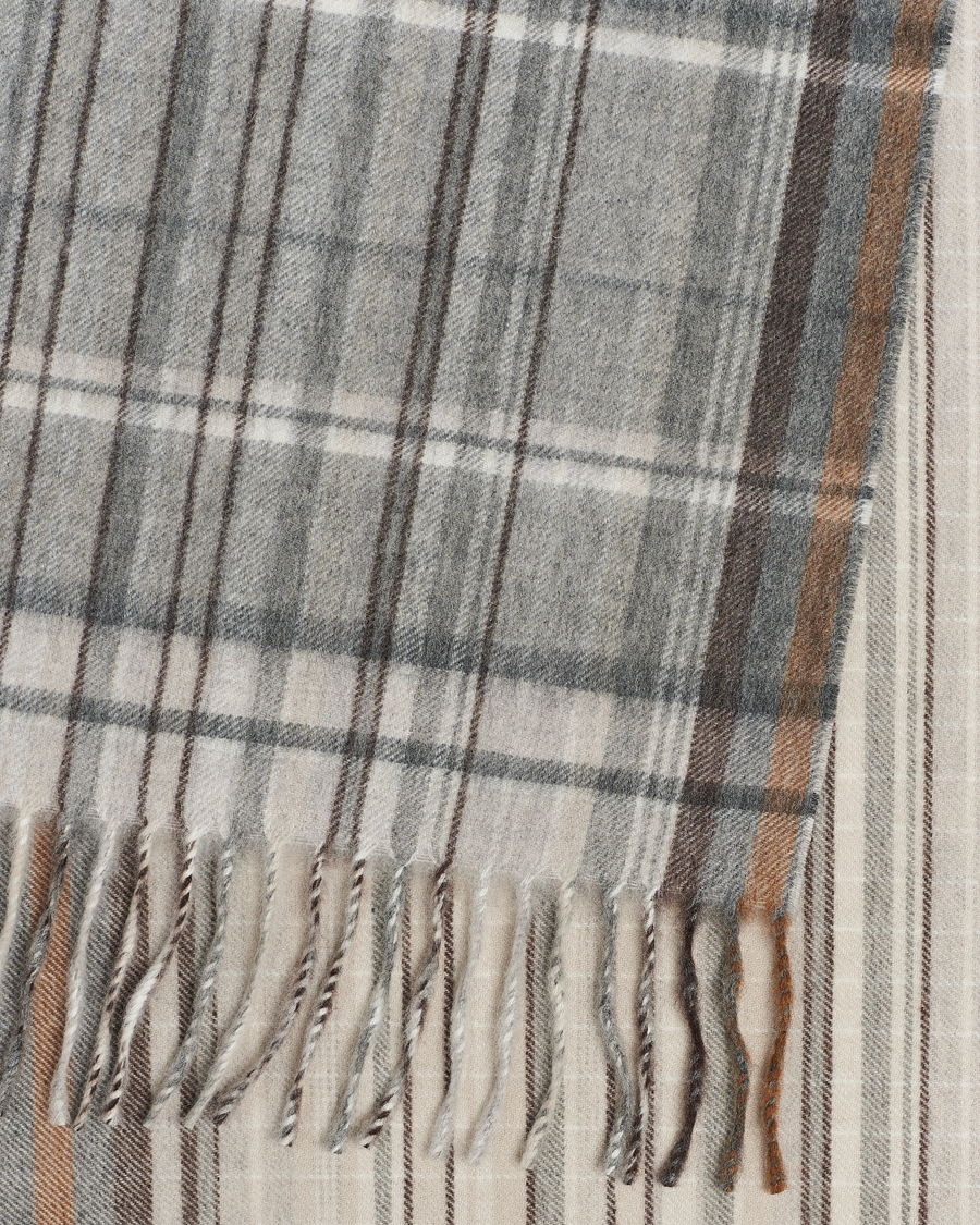 Uomini | Begg & Co Striped/Checked Cashmere Scarf 36*183cm Natural Grey | Begg & Co | Striped/Checked Cashmere Scarf 36*183cm Natural Grey