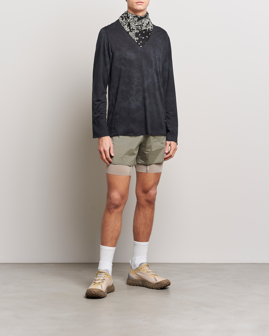 Uomini | T-shirt | Satisfy | CloudMerino Long Sleeve T-Shirt Batik Black