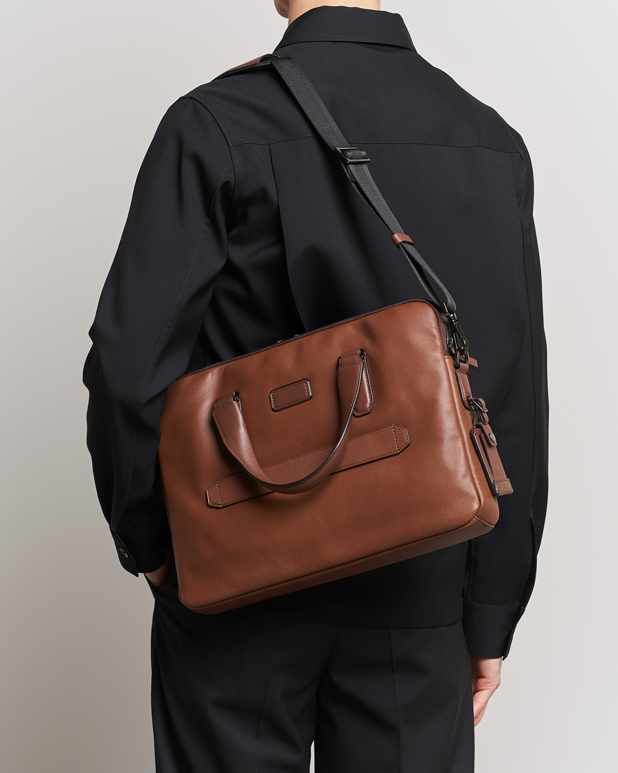 Uomini | Borse | TUMI | Harrison Sycamore Slim Leather Brief Cognac