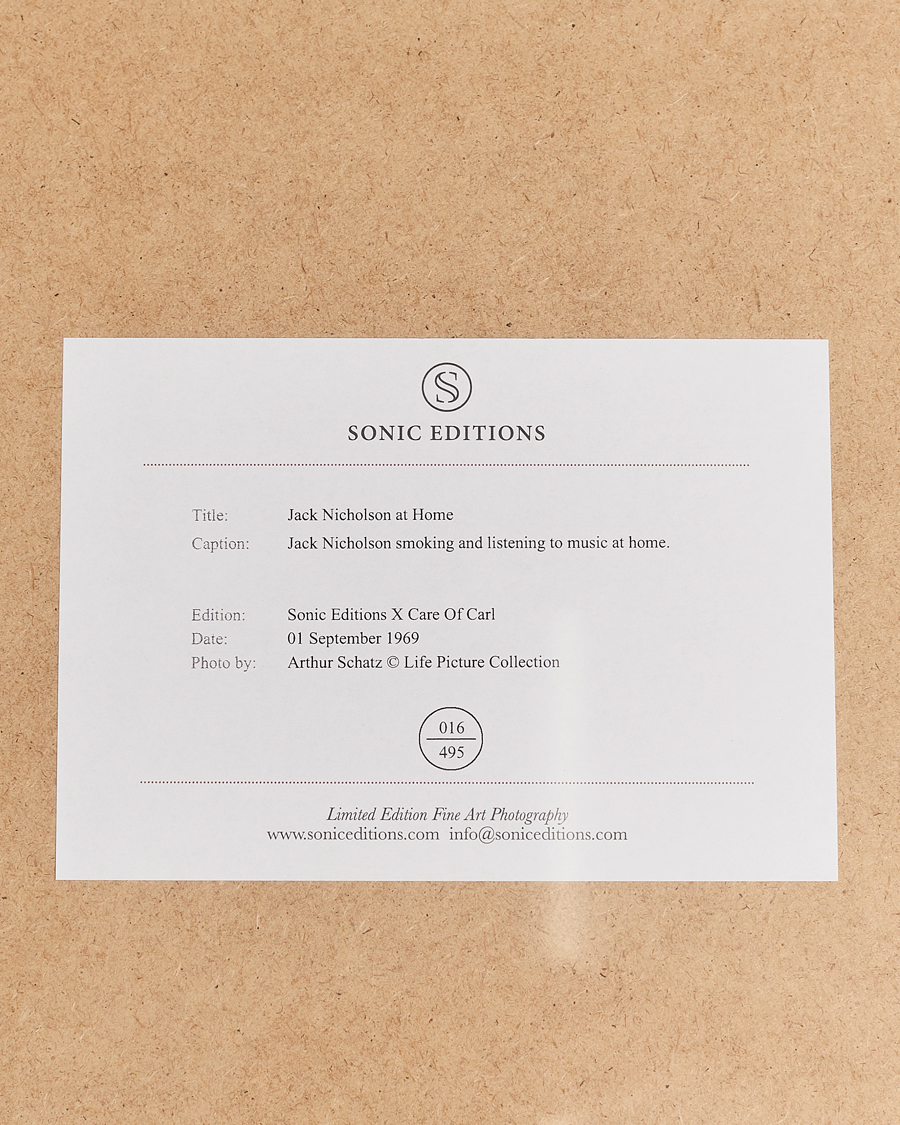 Uomini | Poster | Sonic Editions | Framed Jack Nicholson At Home