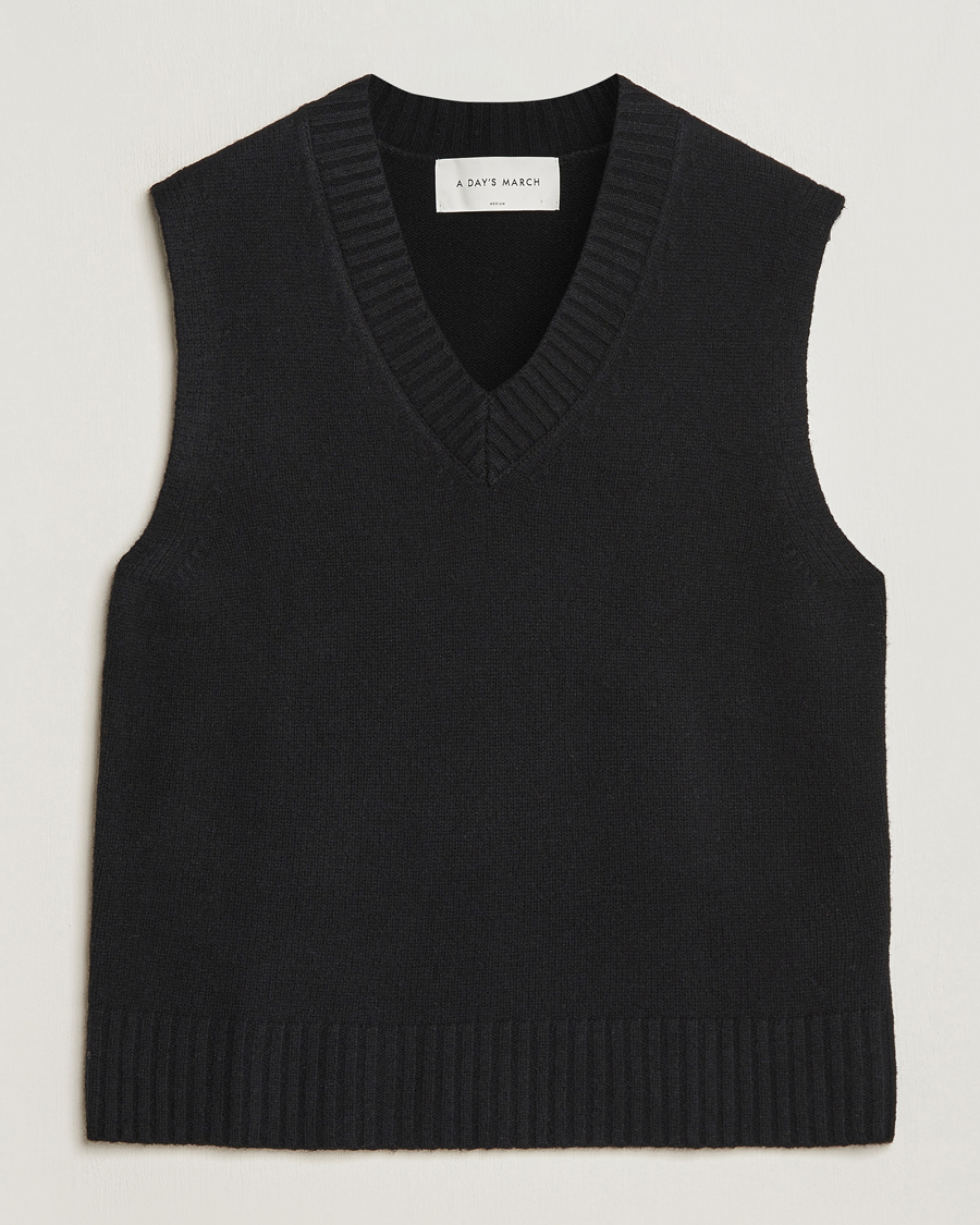 Uomini | Maglieria | A Day's March | Wigtown Lambswool Vest Black