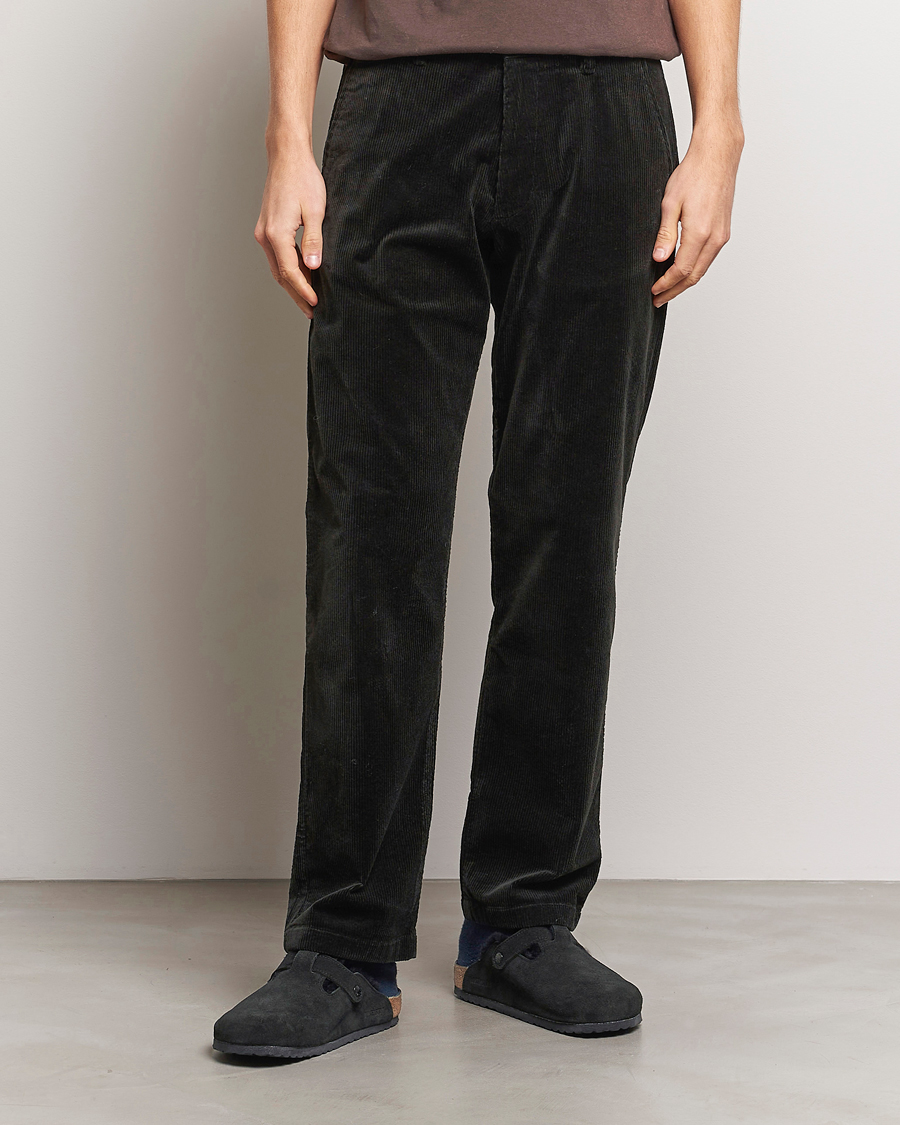 Uomini | Pantaloni | NN07 | Alex Straight Fit Corduroy Pants Dark Green