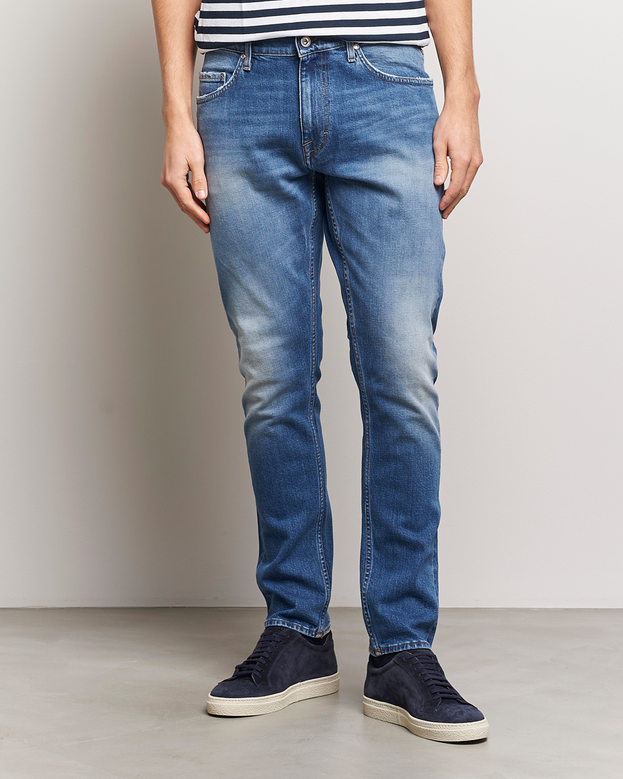Uomini | Jeans | Tiger of Sweden | Pistolero Stretch Cotton Jeans Light Blue