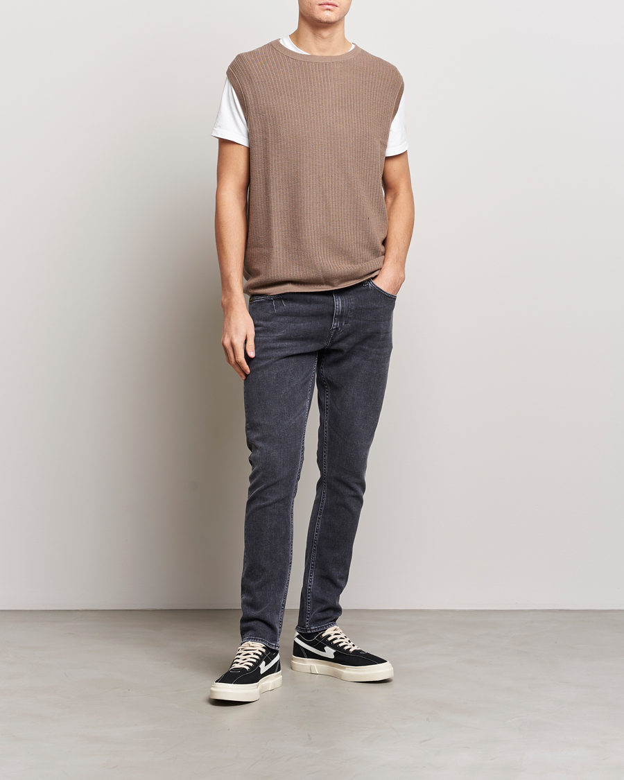 Uomini | Jeans | Tiger of Sweden | Pistolero Stretch Cotton Jeans Washed Black