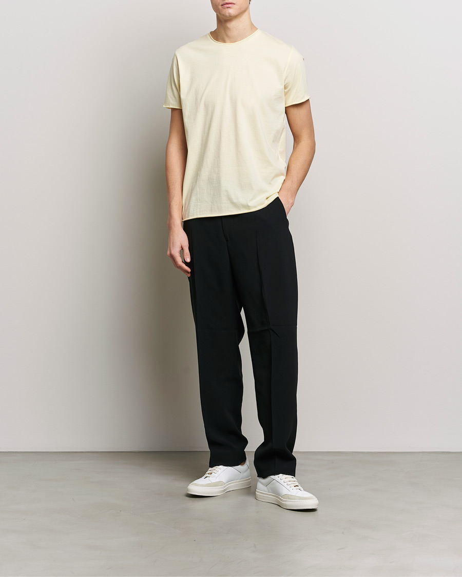 Uomini | T-shirt | Filippa K | Roll Neck Crew Neck T-Shirt Soft Yellow