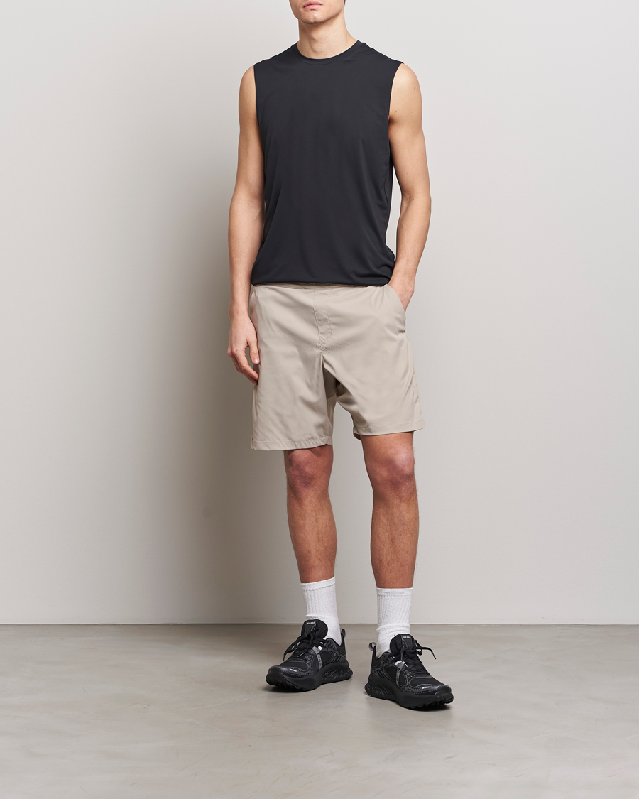 Uomini | Pantaloncini | Houdini | Wadi Ultralight Shorts Sandstorm