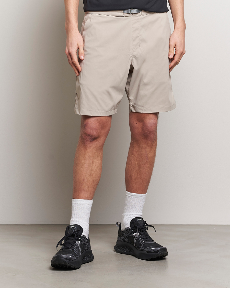 Uomini | Pantaloncini | Houdini | Wadi Ultralight Shorts Sandstorm