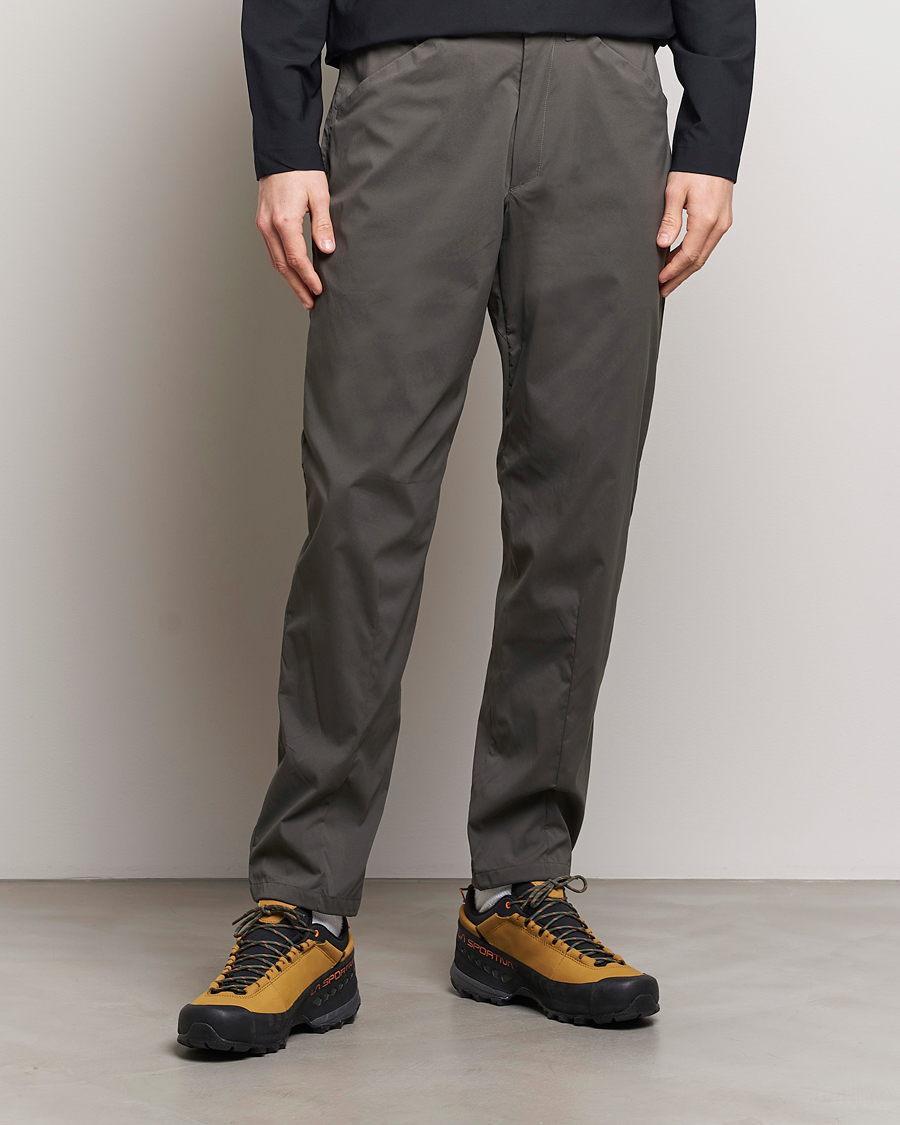 Uomini | Pantaloni | Houdini | Wadi Ultralight Pants Baremark Green
