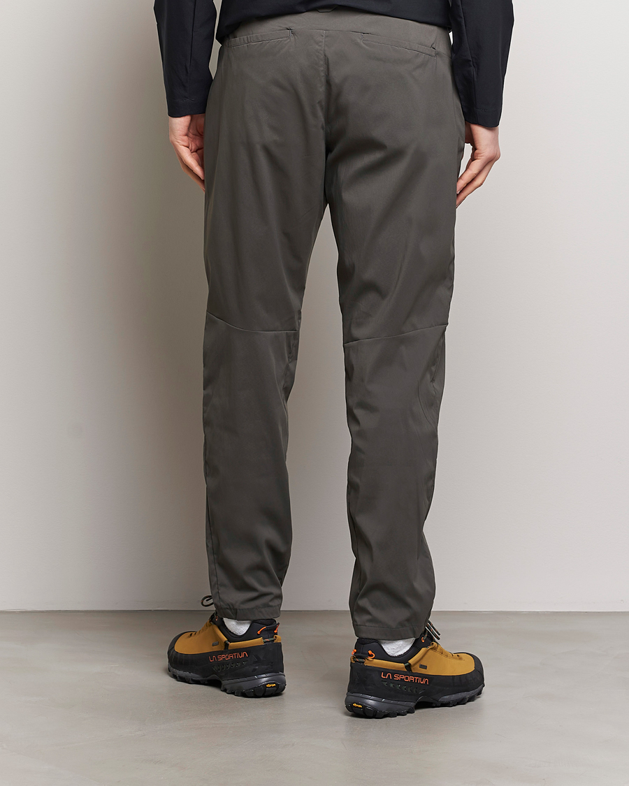 Uomini | Pantaloni | Houdini | Wadi Ultralight Pants Baremark Green