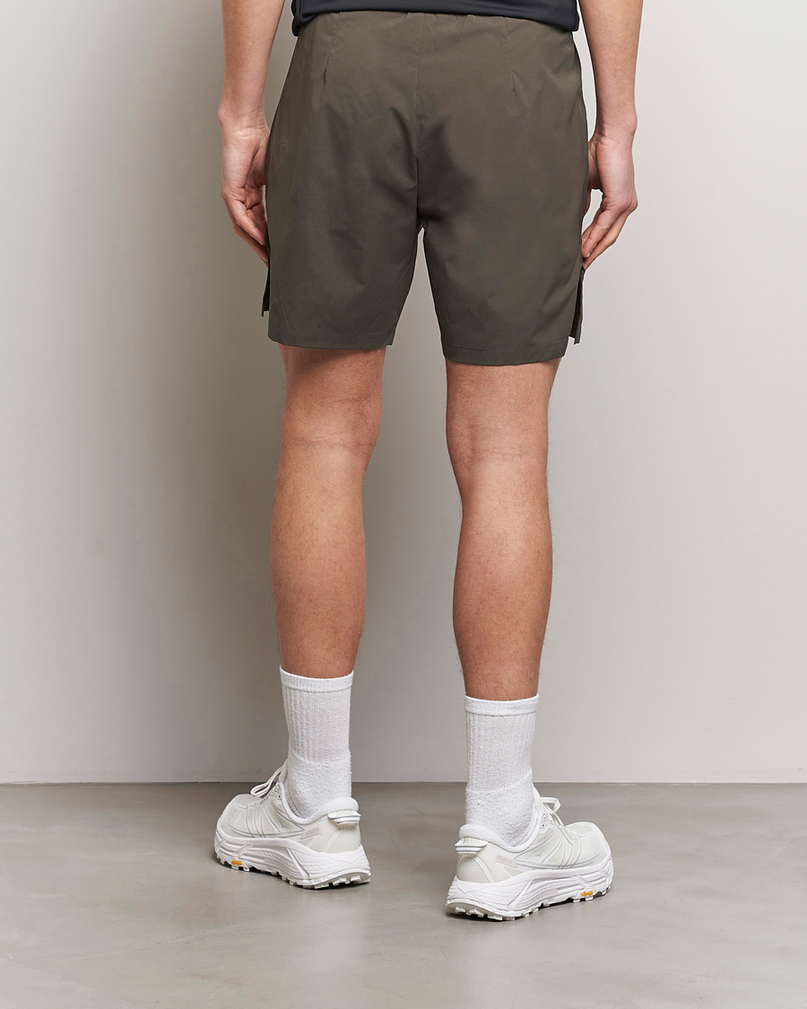 Uomini | Pantaloncini | Houdini | Pace Light Shorts Baremark Green