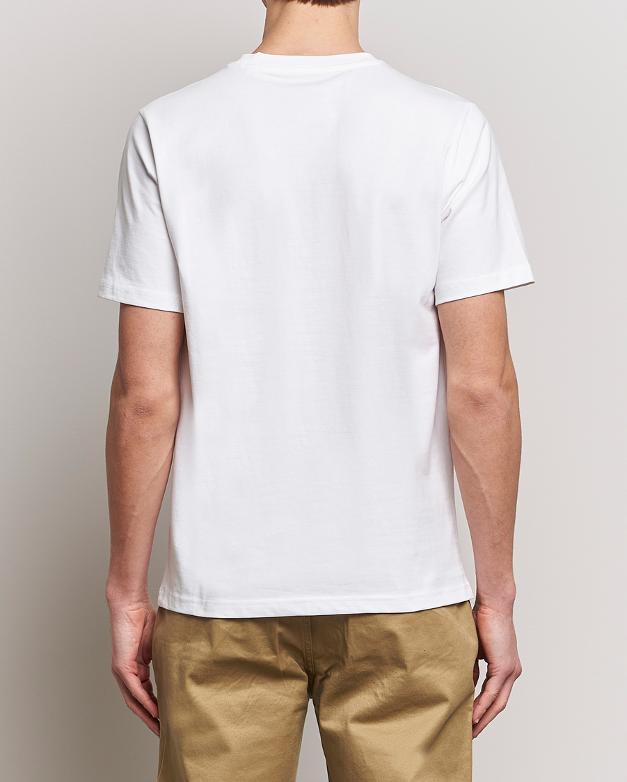 Uomini | T-shirt | KnowledgeCotton Apparel | Loke Badge T-Shirt Bright White
