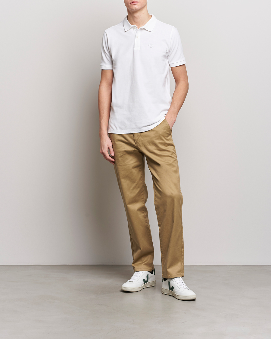 Uomini | Polo | KnowledgeCotton Apparel | Toke Badge Polo Bright White