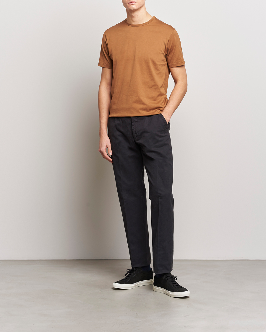 Uomini | T-shirt | Sunspel | Crew Neck Cotton Tee Dark Camel
