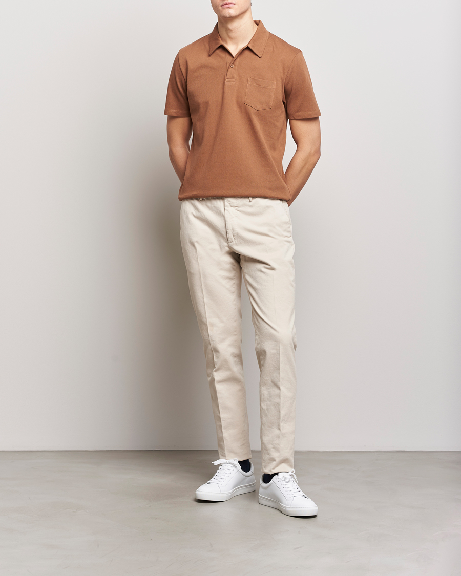 Uomini | Polo | Sunspel | Riviera Polo Shirt Dark Camel
