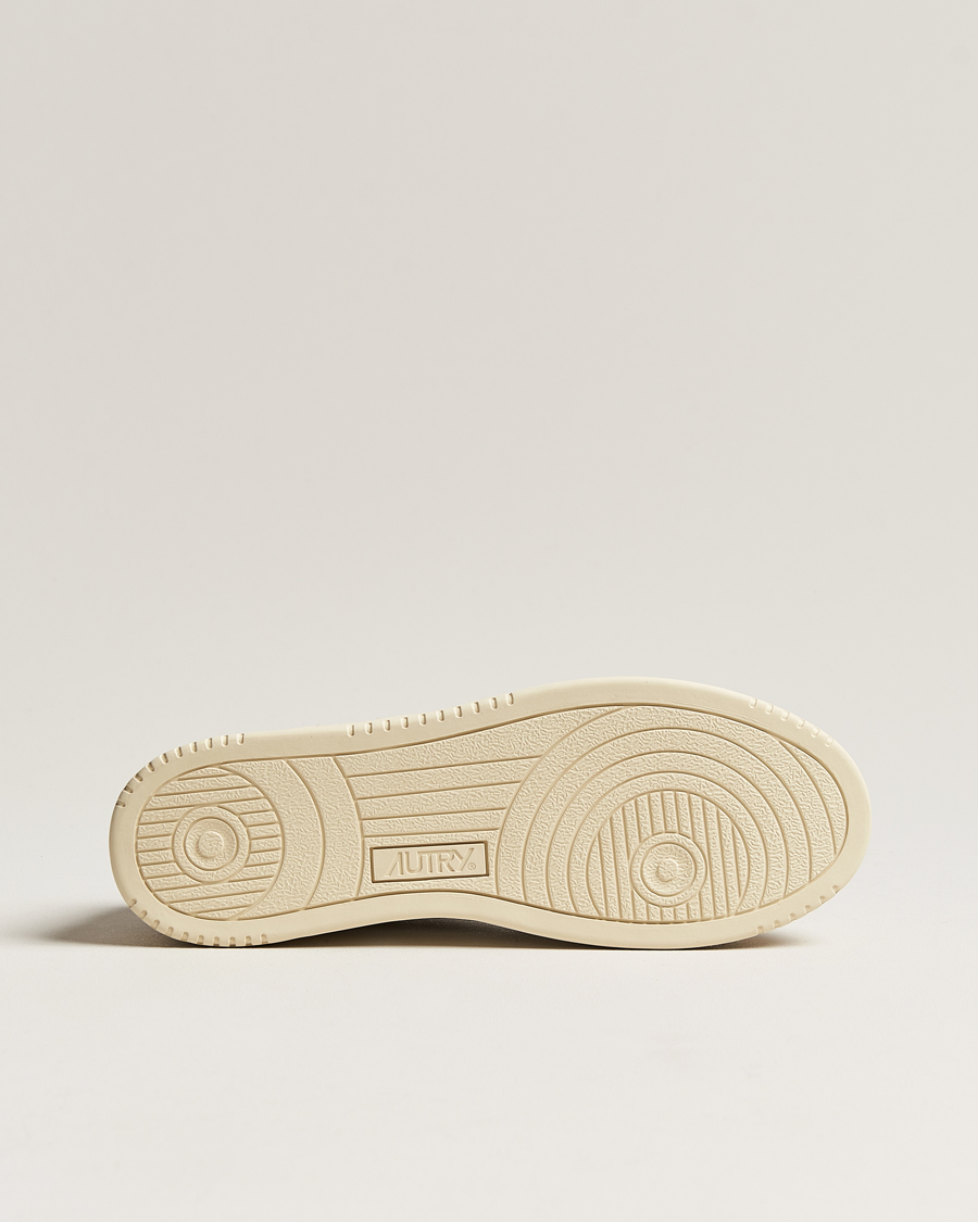 Uomini | Autry Medalist Low Goat/Suede Sneaker White/Grey | Autry | Medalist Low Goat/Suede Sneaker White/Grey