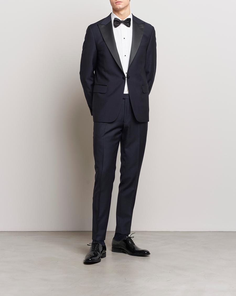 Uomini | Blazers | Oscar Jacobson | Frampton Wool Tuxedo Blazer Navy