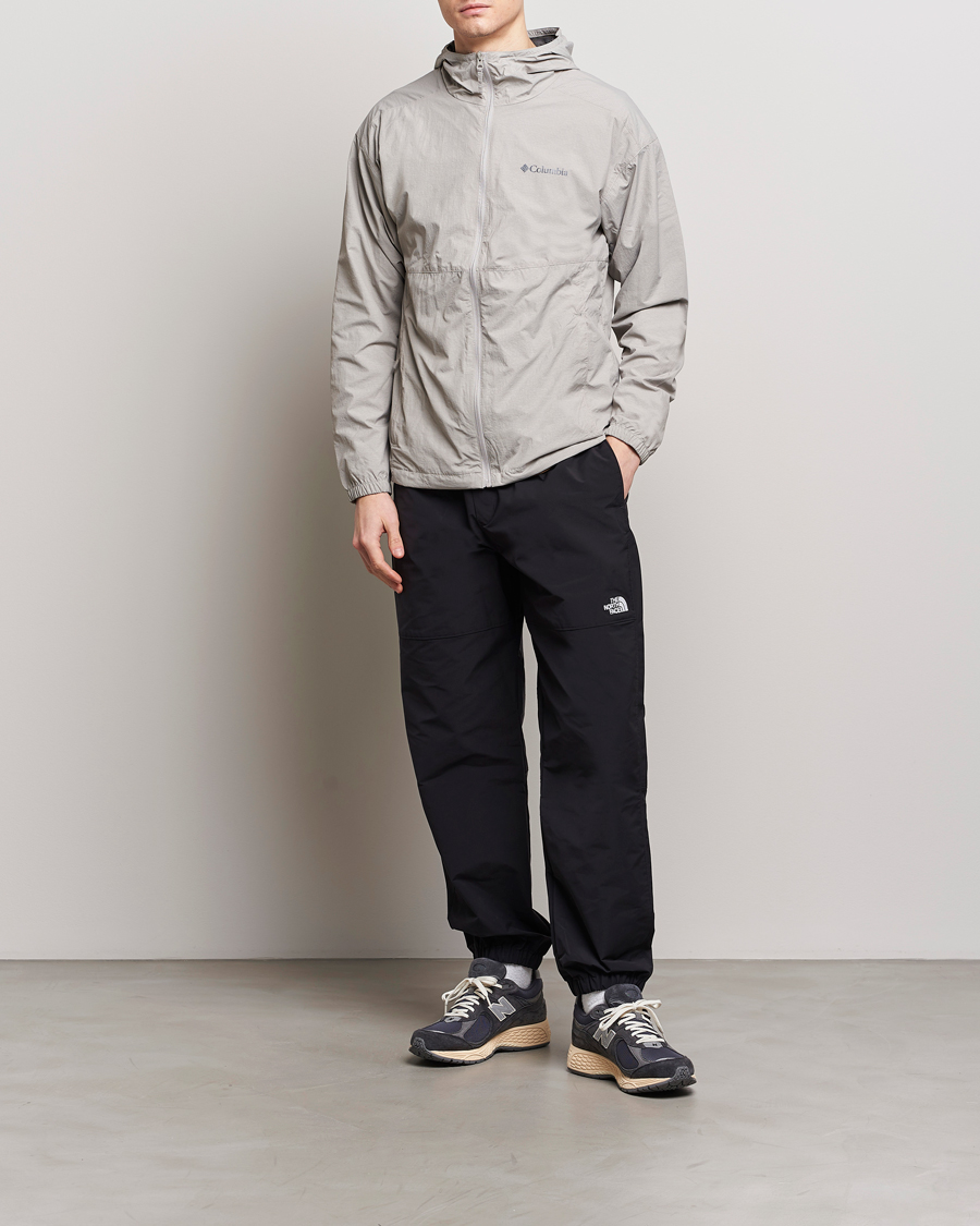 Uomini | Pantaloni | The North Face | Easy Wind Pants Black