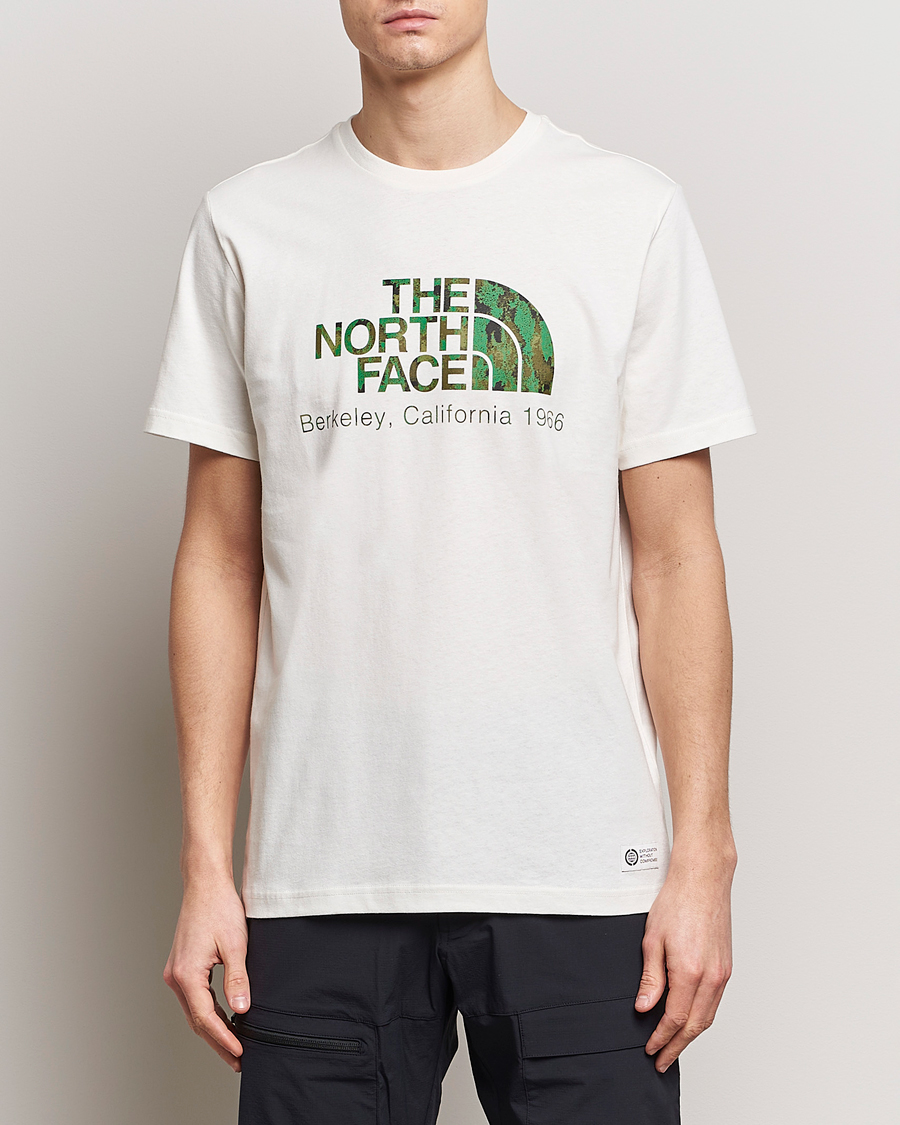Uomini | T-shirt | The North Face | Berkeley Logo T-Shirt White