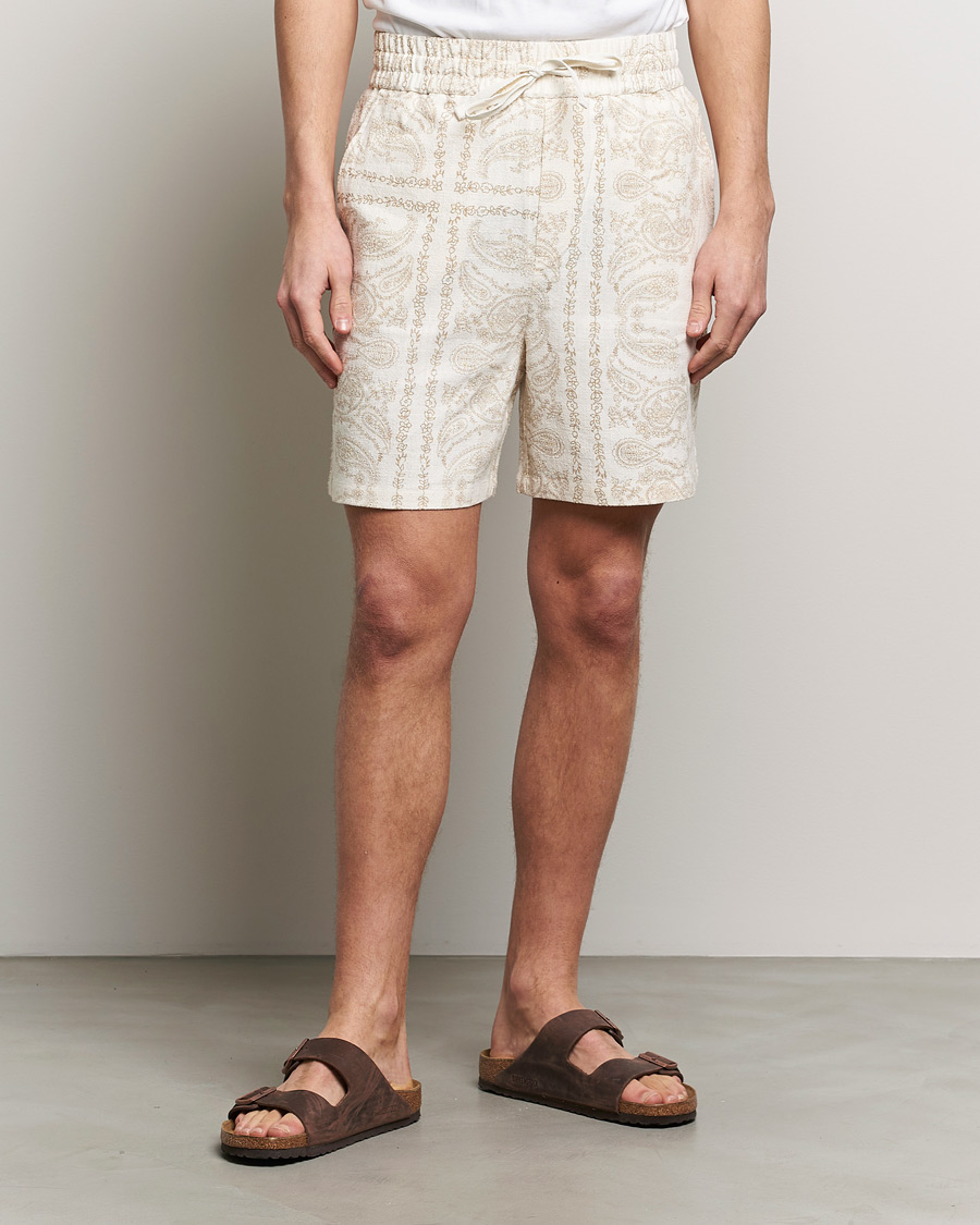 Uomini | Pantaloncini | LES DEUX | Lesley Paisley Shorts Light Ivory