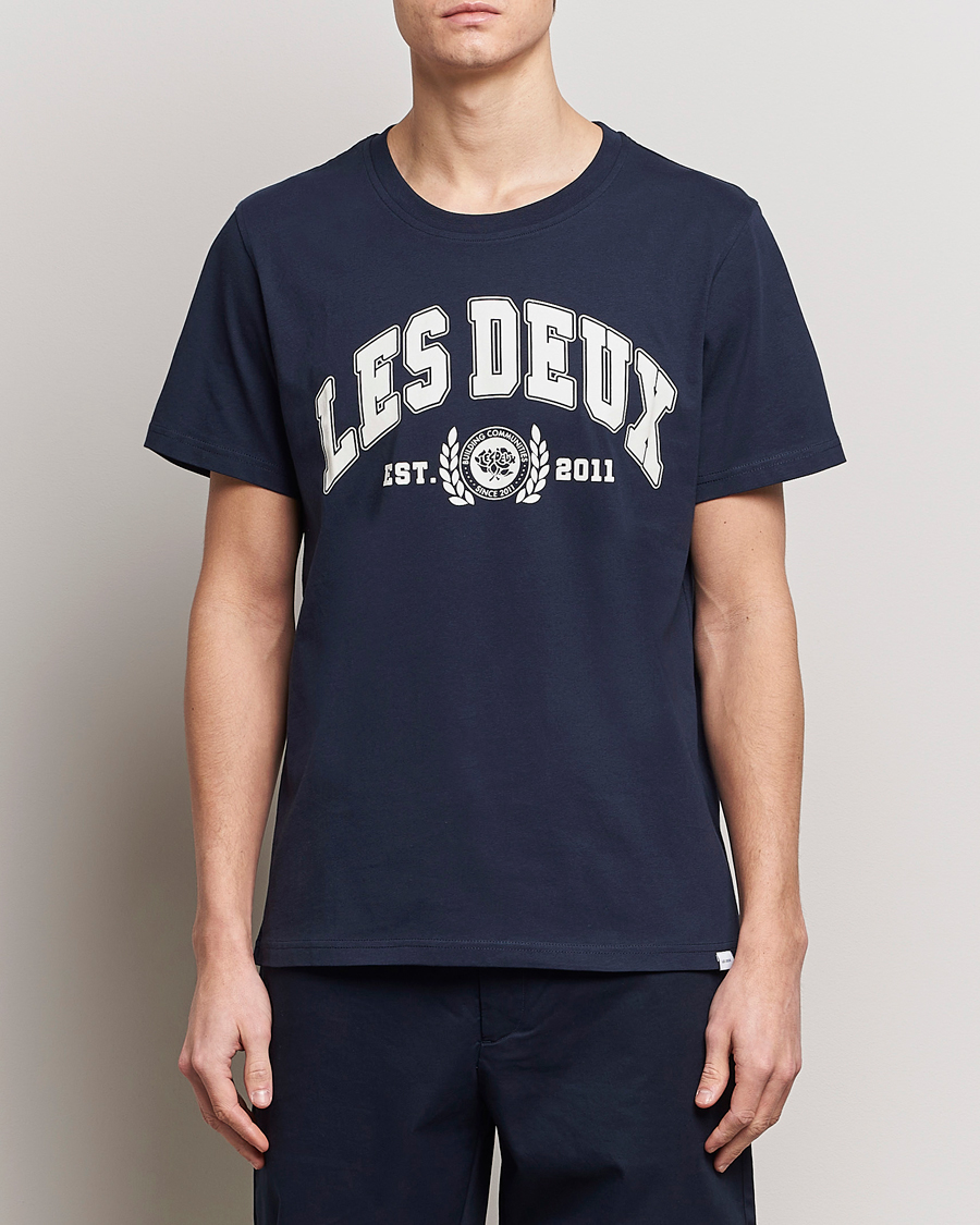 Uomini | T-shirt | LES DEUX | University T-Shirt Dark Navy