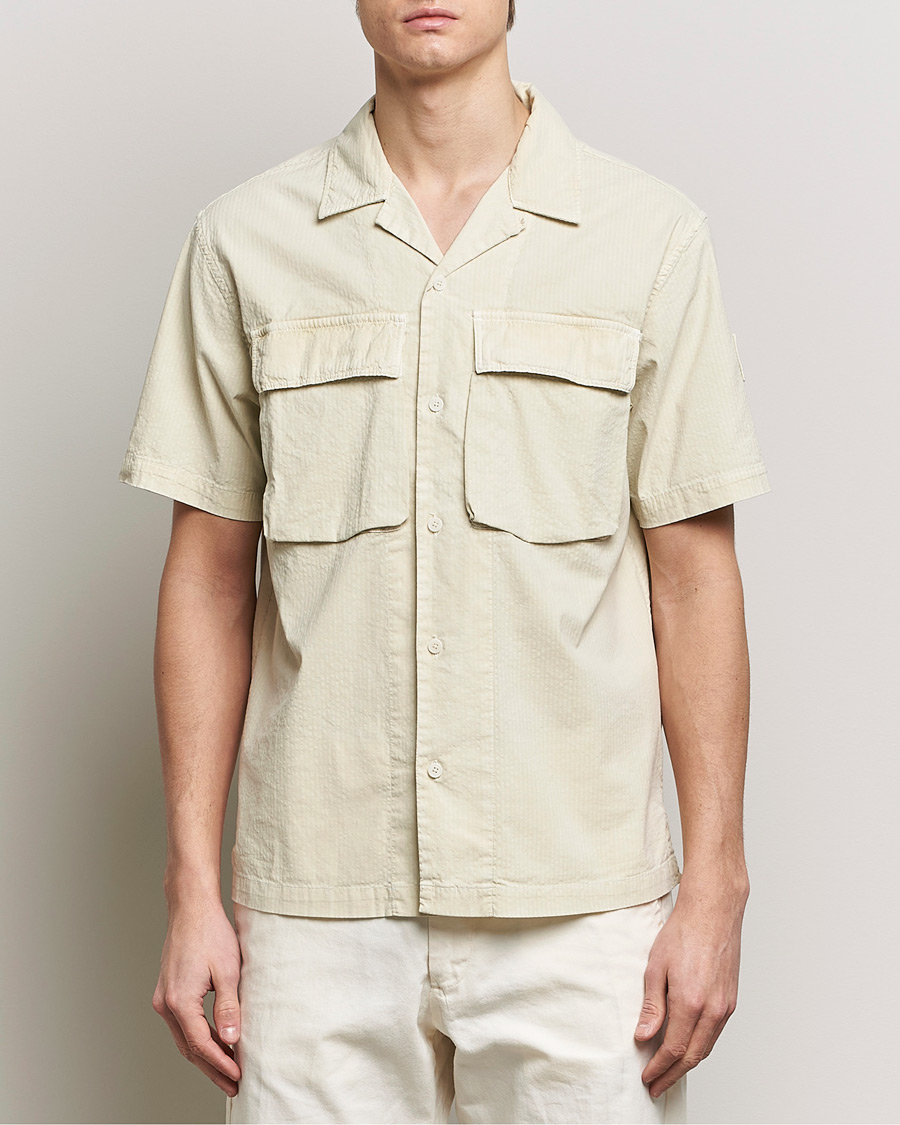 Uomini | Camicie | Belstaff | Caster Short Sleeve Seersucker Shirt Beige