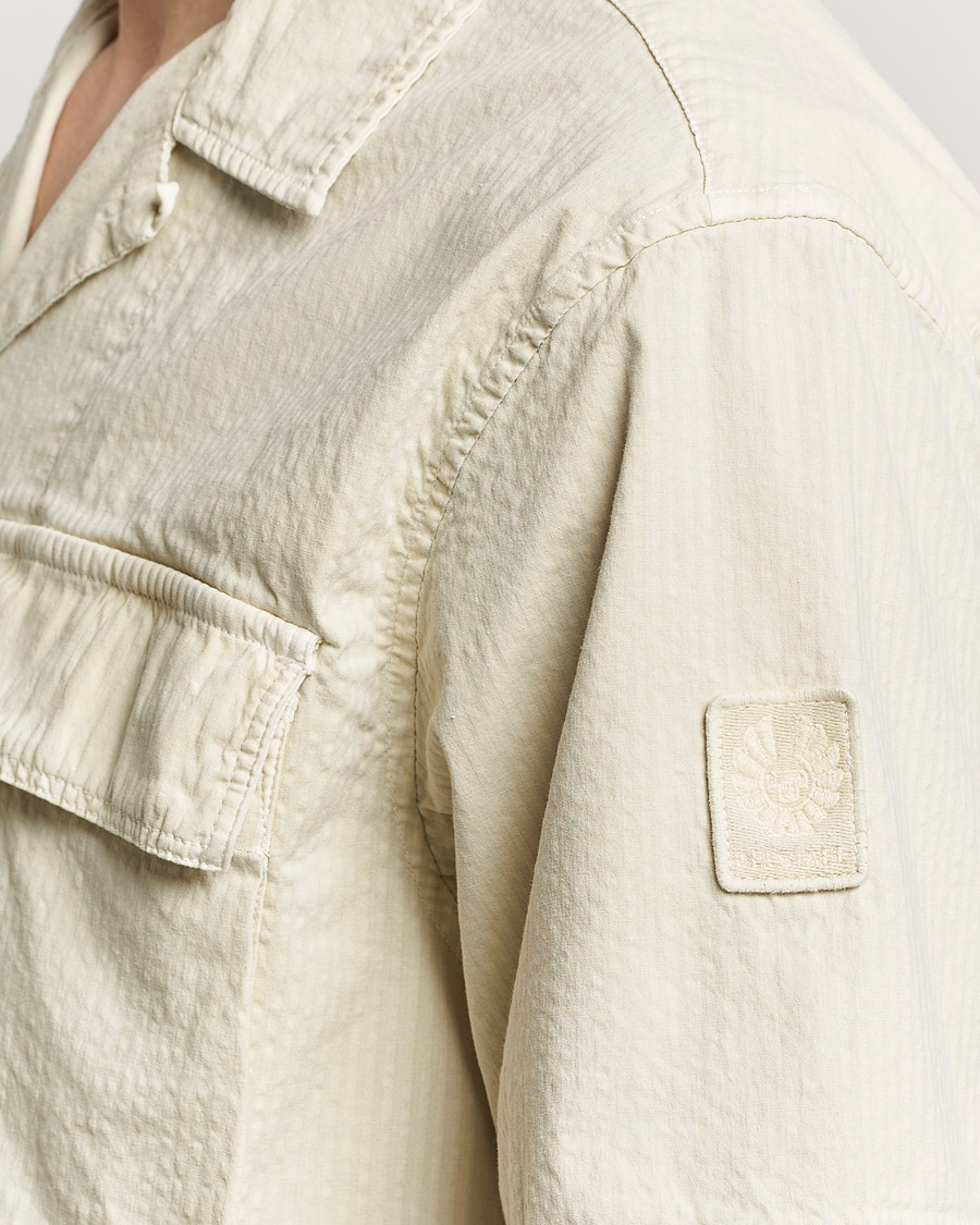 Uomini | Camicie | Belstaff | Caster Short Sleeve Seersucker Shirt Beige