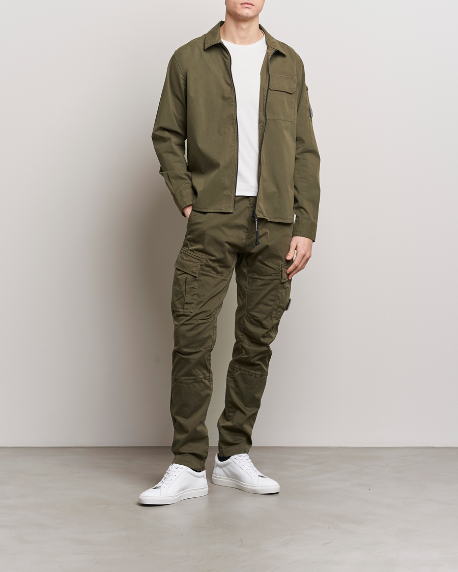 Uomini | Camicie | C.P. Company | Garment Dyed Gabardine Zip Shirt Jacket Army