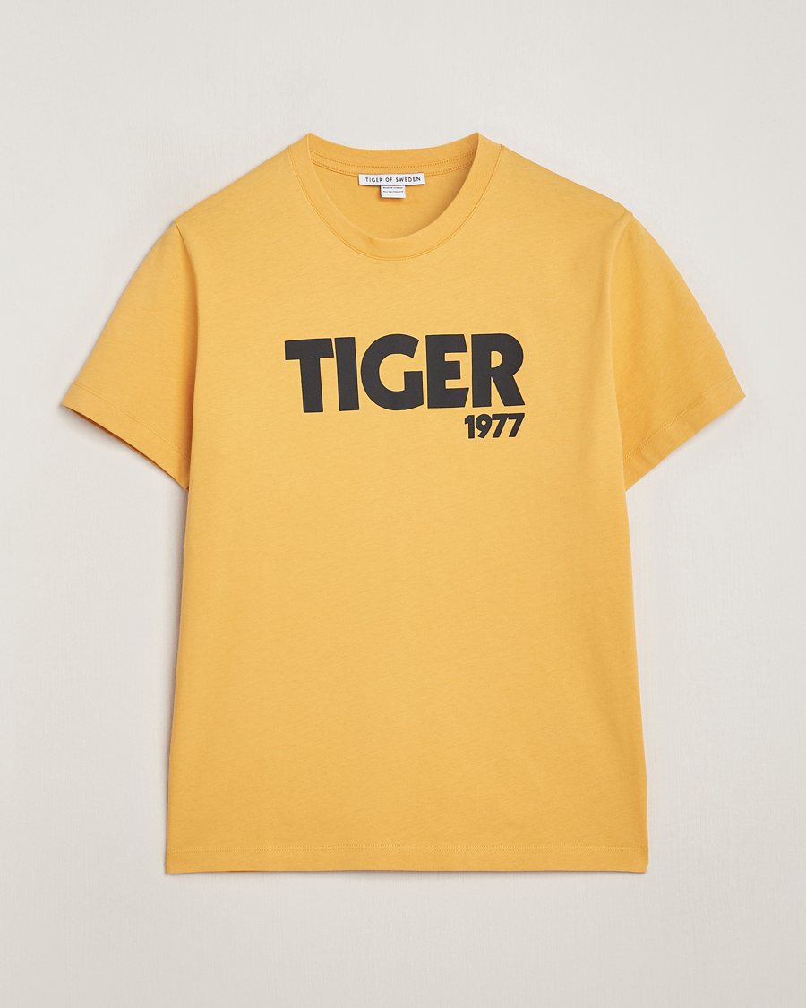 Uomini | T-shirt | Tiger of Sweden | Dillan Crew Neck T-Shirt Yellow