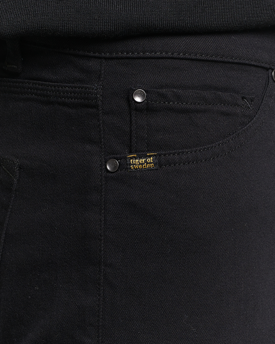 Uomini | Pantaloni | Tiger of Sweden | Des Jeans Perma Black