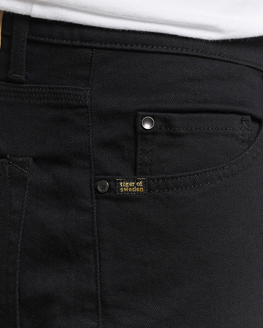 Uomini | Pantaloni | Tiger of Sweden | Pistolero Jeans Perma Black