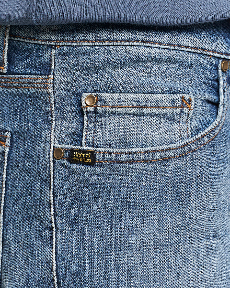 Uomini | Pantaloni | Tiger of Sweden | Pistolero Jeans Light Blue